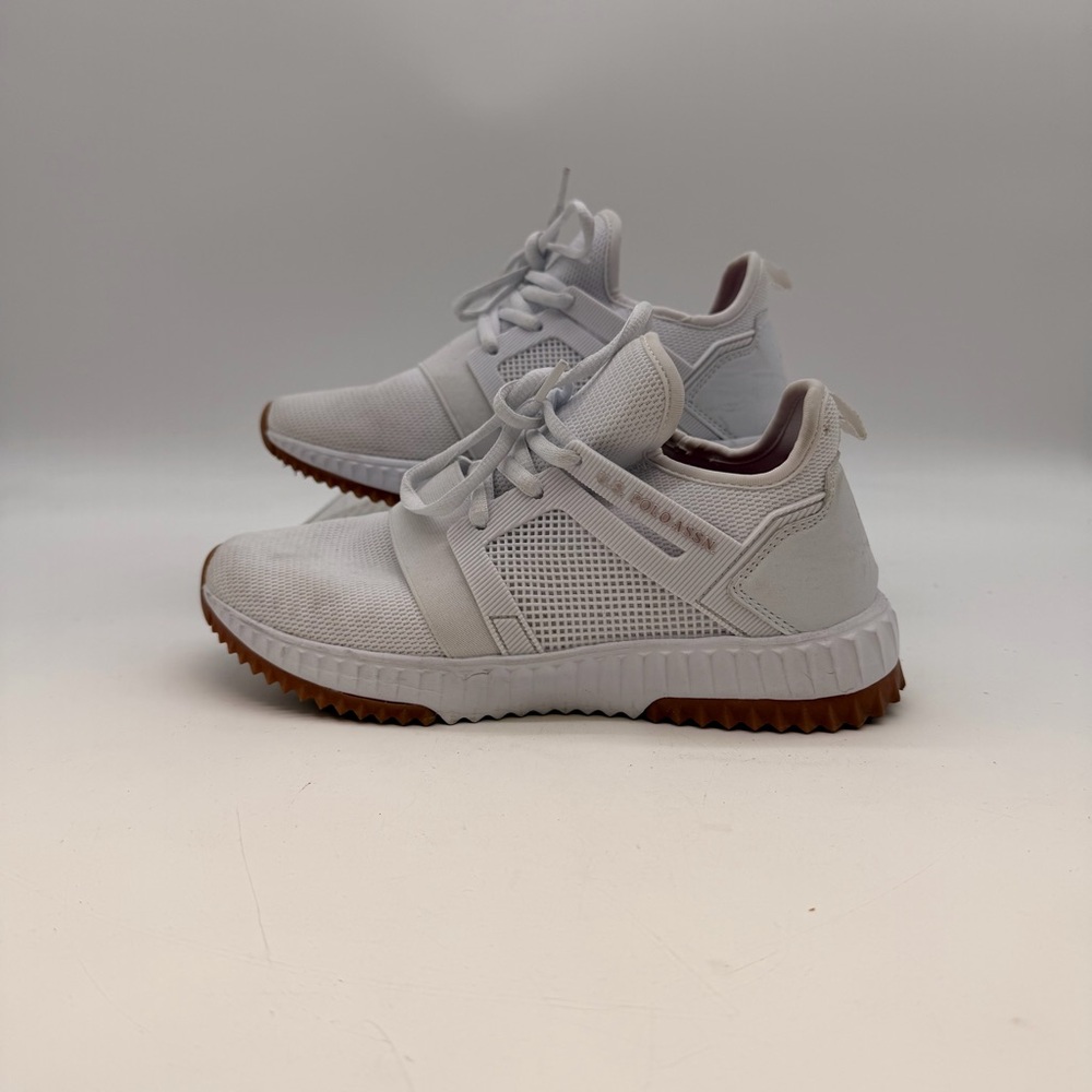 U.S. Polo Assn White Sneakers Women’s Size 6 Athletic Casual Shoes